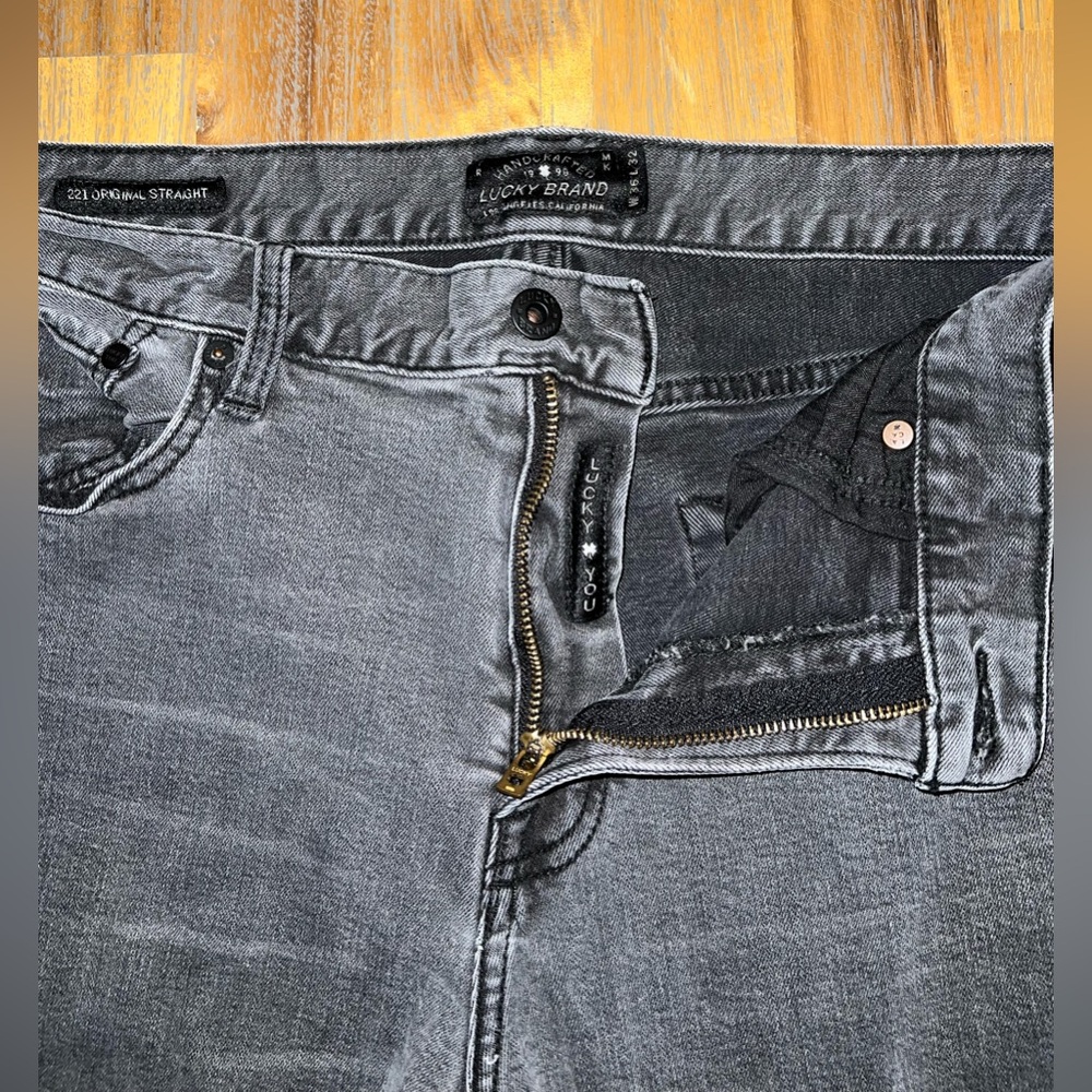 Lucky Brand 221 Original Straight 36x32